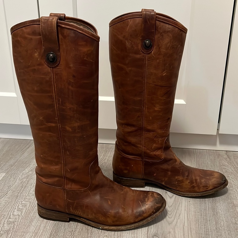 Melissa Pull-On Distressed Boot